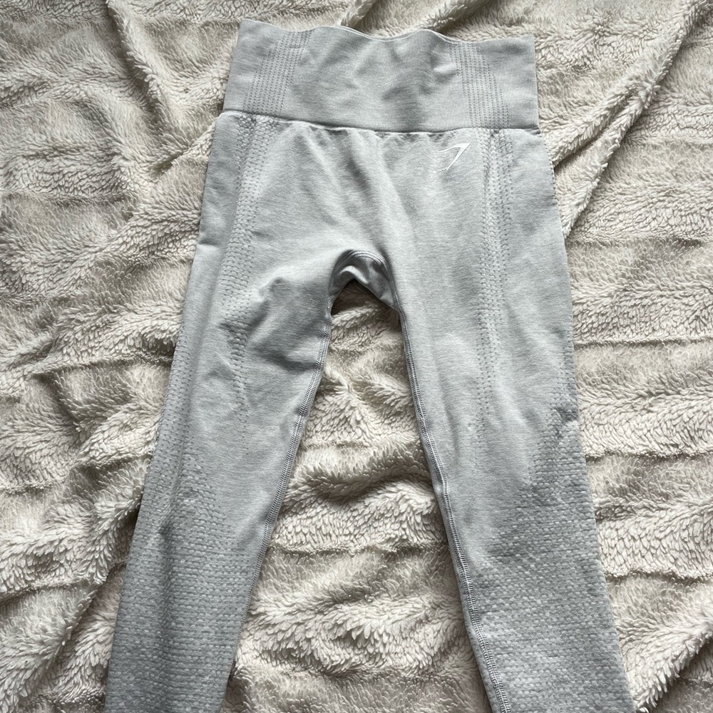 Gym Shark Leggings - XS Grey/White